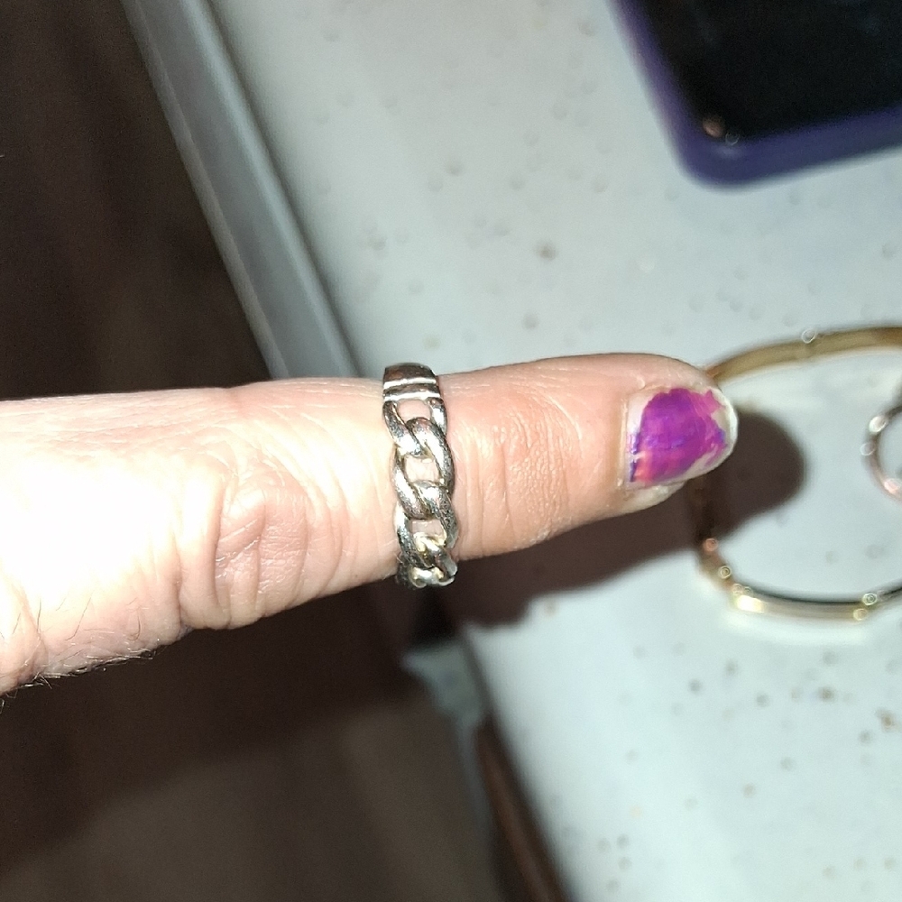 Silver Chain Ring - Picture 3 of 6